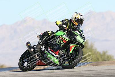 media/Dec-04-2025-Racers Edge (Thu) [[5ebc9f124d]]/3-B Group/4-Session 2 (Turn 9 Entry)/